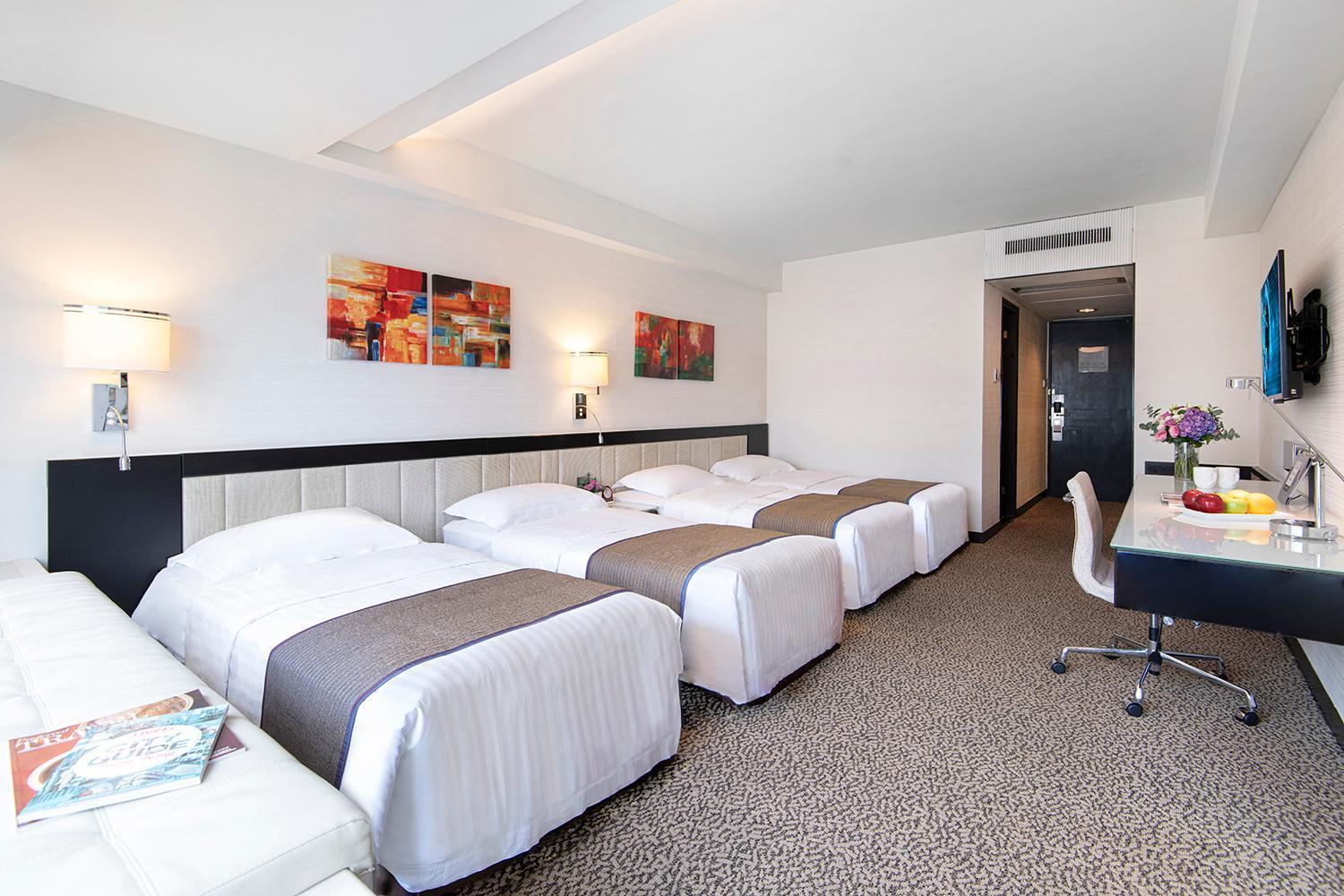 Regal Riverside Hotel Hong Kong Exterior foto